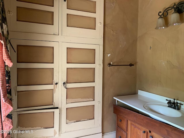 1077 University Pl, Schenectady, NY 12308 - bathroom featuring vanity