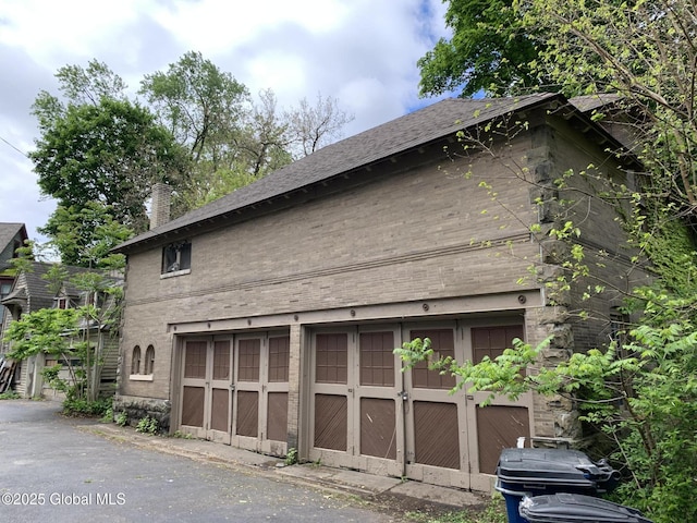 1077 University Pl, Schenectady, NY 12308 - view of garage