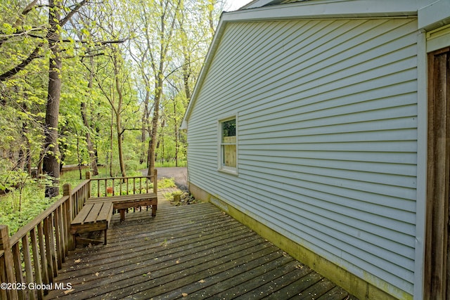 1832 Union St, Niskayuna, NY 12309 - view of deck