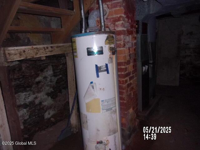1745 Becker St, Schenectady, NY 12304 - utilities featuring water heater