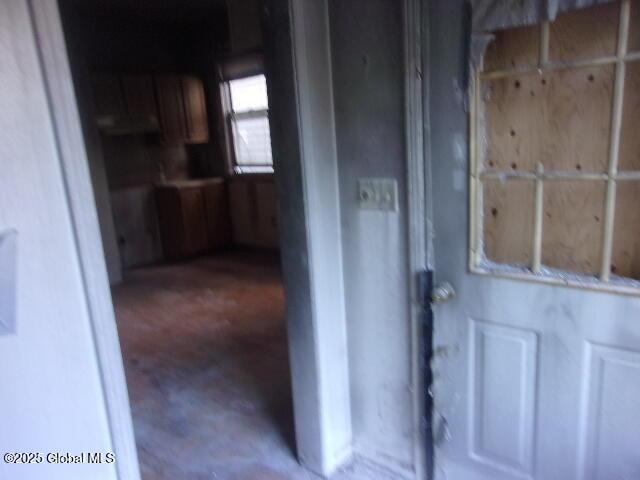 1745 Becker St, Schenectady, NY 12304 - view of doorway to property
