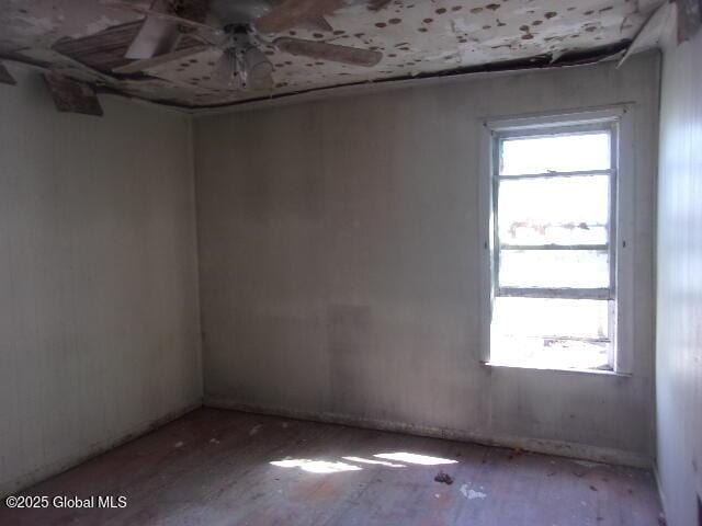 1745 Becker St, Schenectady, NY 12304 - empty room with ceiling fan