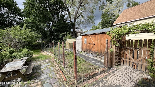 209 Hudson Ave E, East Greenbush, NY 12144 - view of yard with a vegetable garden