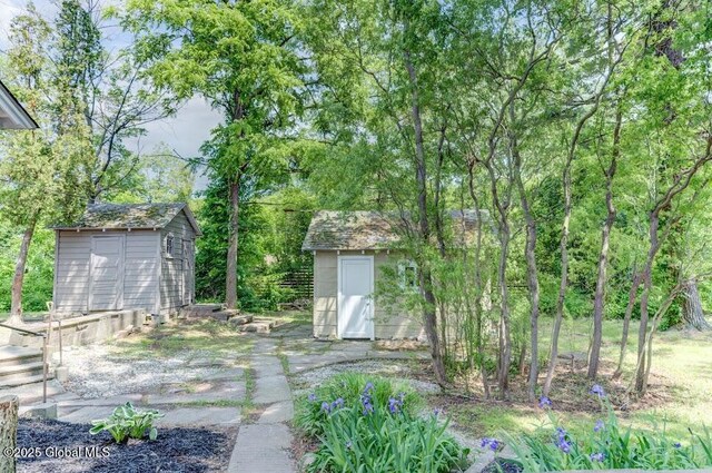 3956 Rte 9 W, Saugerties, NY 12477 - view of yard