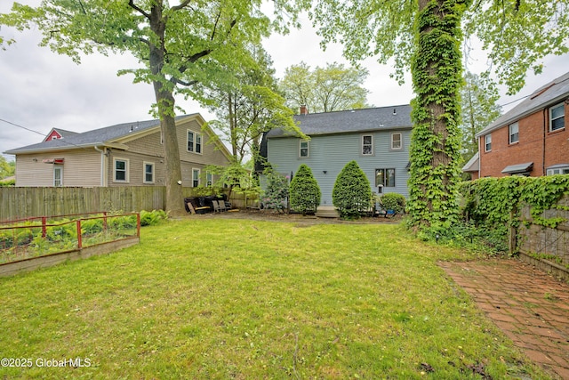 1013 Washington Ave, Albany, NY 12206 - view of yard featuring a garden
