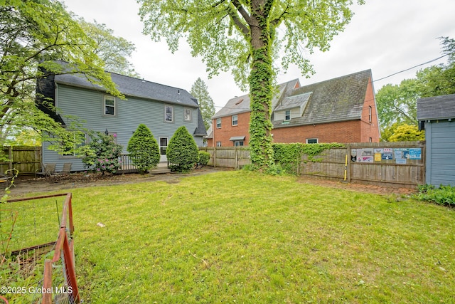1013 Washington Ave, Albany, NY 12206 - view of yard featuring a wooden deck
