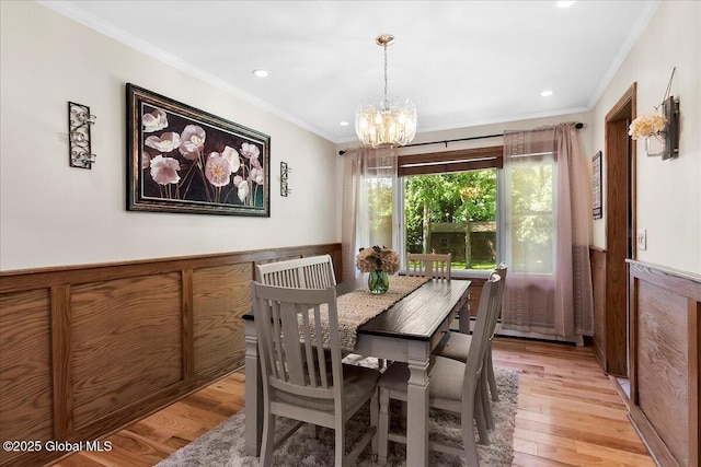 617 Cindy Ln, Ballston, NY 12020 - dining area featuring a chandelier, crown molding, light wood-style floors, and recessed lighting