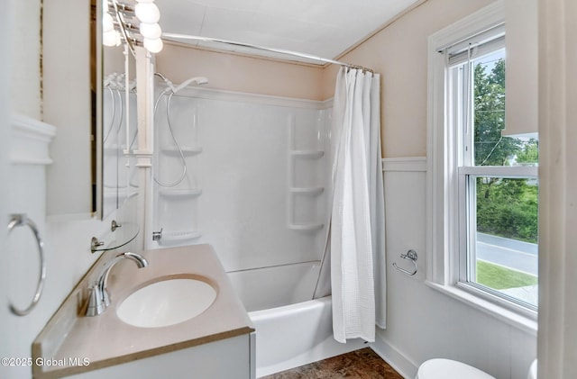 44 Hudson Ave, Bethlehem, NY 12054 - full bath with shower / bath combo, vanity, and toilet