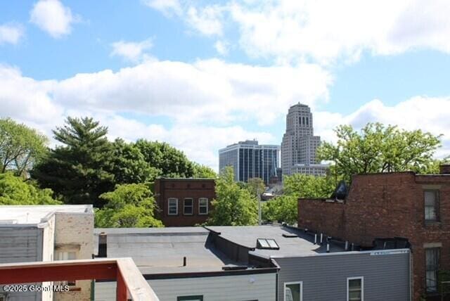 7 Garden Aly, Albany, NY 12210 - view of city