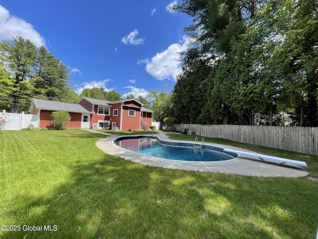 17 Sylvan Ln, Clifton Park, NY 12065 - view of pool featuring a diving board