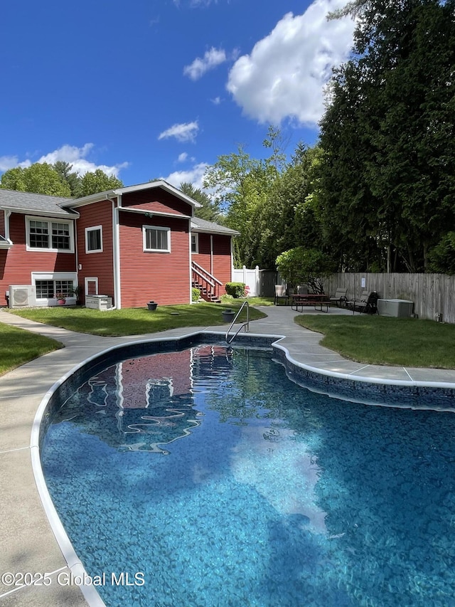 17 Sylvan Ln, Clifton Park, NY 12065 - view of swimming pool