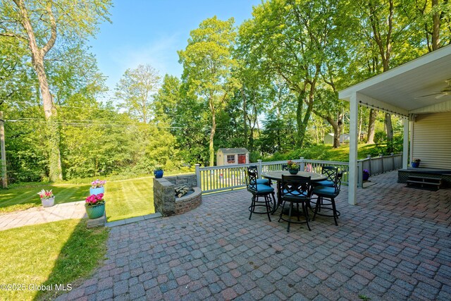 9 S Maple Ln, Colonie, NY 12211 - view of patio featuring a ceiling fan and outdoor dining space