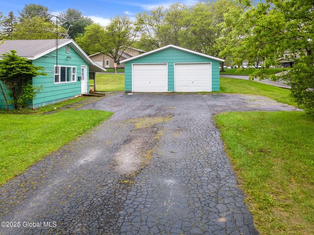 195 N St, Cobleskill, NY 12043 - view of detached garage