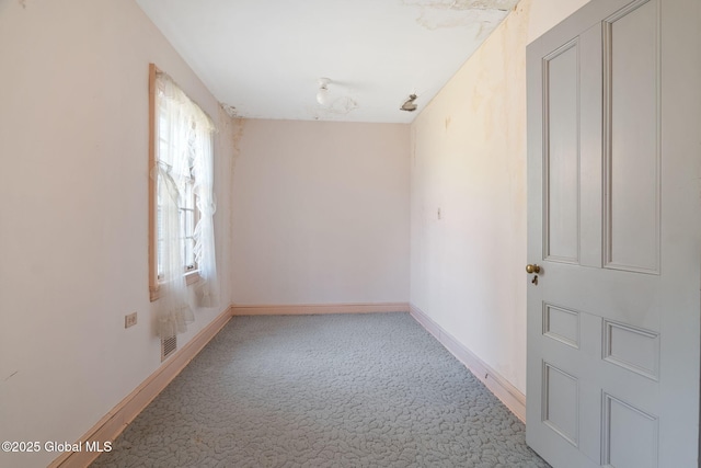 2125 Rosendale Rd, Niskayuna, NY 12309 - empty room with light carpet and baseboards