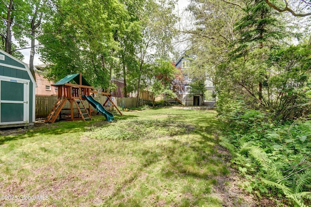 1348 Union St, Schenectady, NY 12308 - view of yard featuring a playground