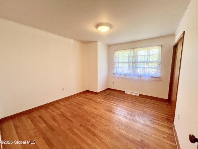 19 Lillian Dr, Glenville, NY 12302 - unfurnished room with light wood-type flooring and baseboards
