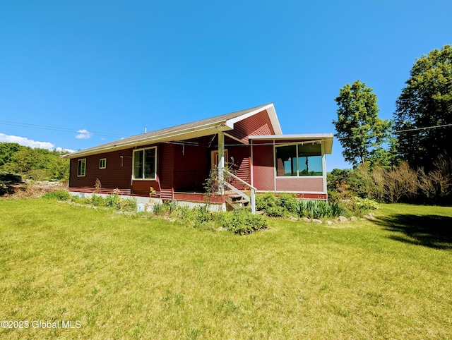 258 Middle Rd, Crown Point, NY 12928 - view of front of property with a front yard
