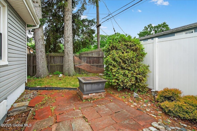 14 Grounds Pl, Colonie, NY 12205 - fenced backyard featuring a patio