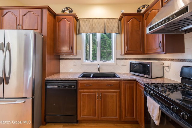 1 Avalon Ct, Colonie, NY 12211 - kitchen featuring black appliances, extractor fan, a sink, and backsplash