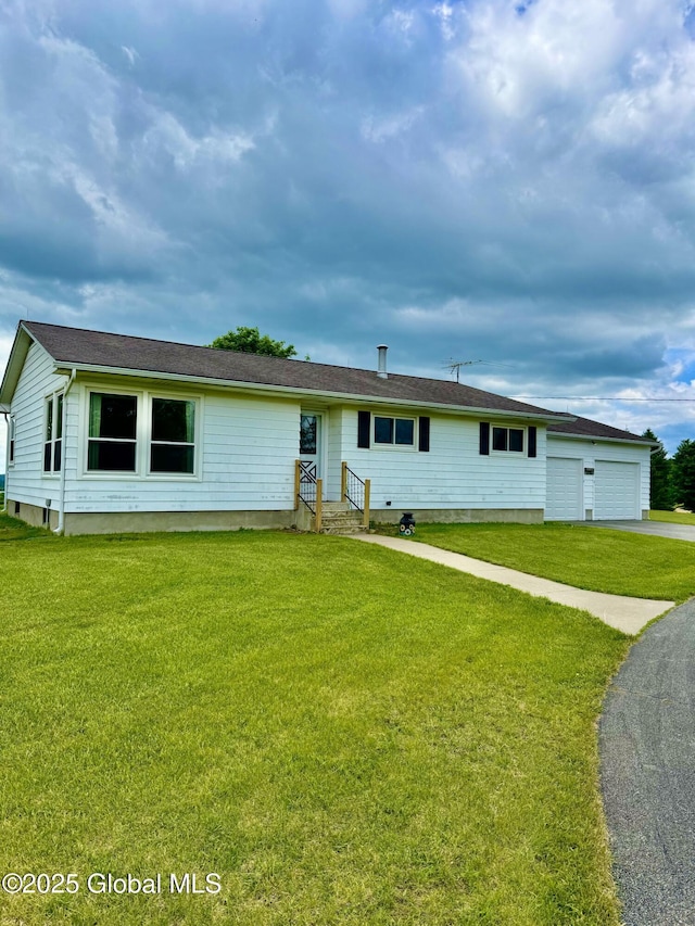 210 County Route 44, Argyle, NY 12809 - single story home featuring driveway and a front yard