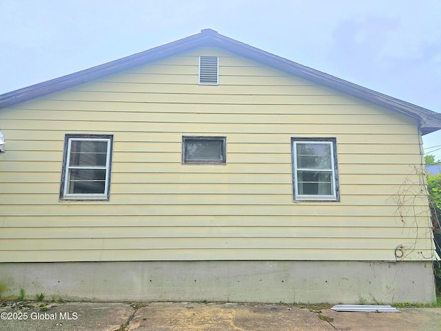 4 S E Ave, Johnstown, NY 12095 - view of side of home
