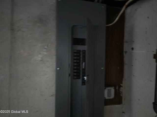 4 S E Ave, Johnstown, NY 12095 - utilities with electric panel