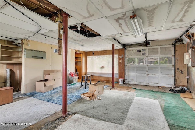 27 Washington Ave, Colonie, NY 12205 - view of garage