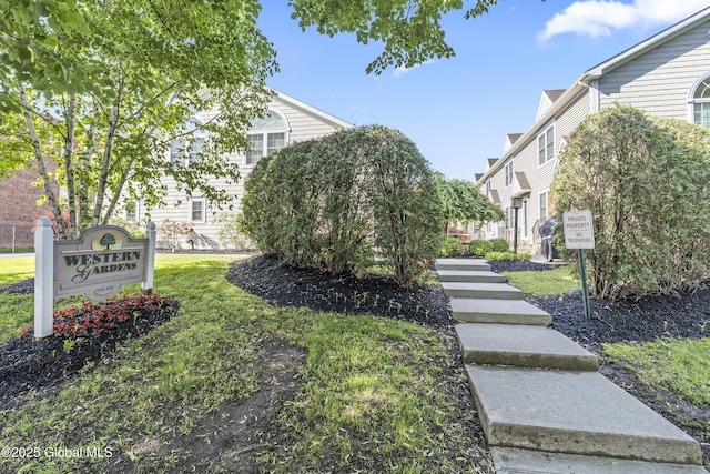 1112 Western Ave Unit 3, Albany, NY 12203 - surrounding community with a residential view