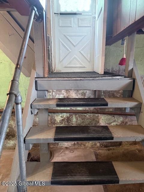 12 Birch Ave, Colonie, NY 12205 - view of staircase