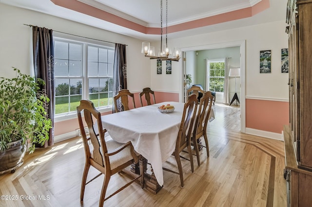 9 Oakline Ct, Niskayuna, NY 12309 - dining room featuring a chandelier, crown molding, baseboards, and a raised ceiling