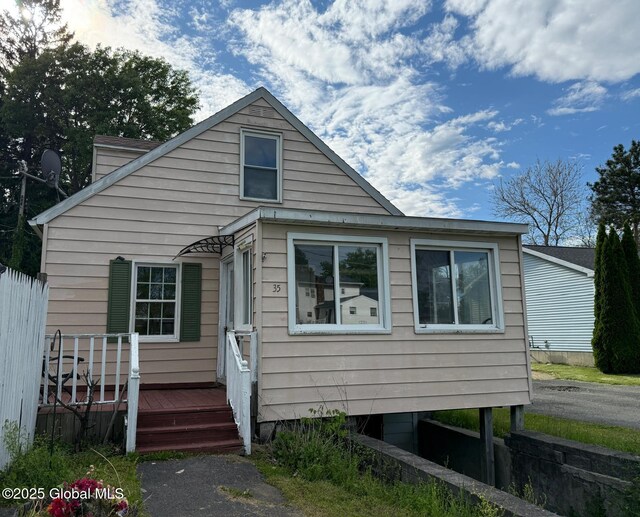 35 Conliss Ave, Cohoes, NY 12047 - photo 25