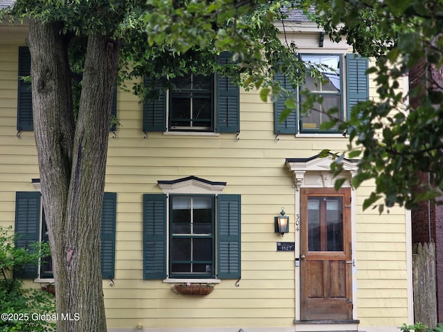 304 Green St, Schenectady, NY 12305 - photo 1