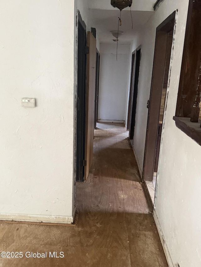 63 Ormond St, Albany, NY 12203 - hall featuring baseboards