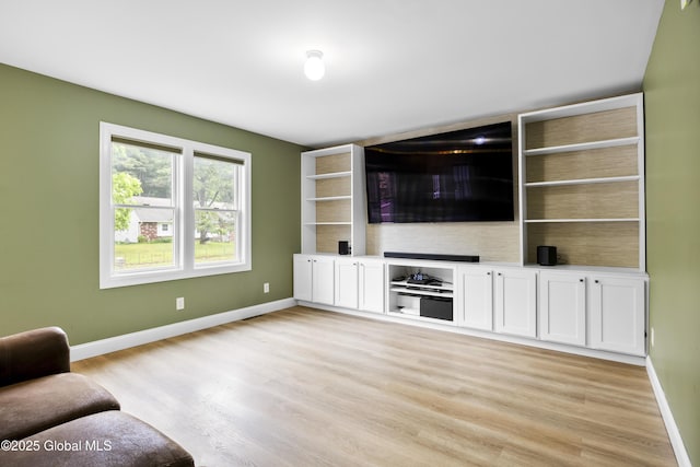 7 Camp Ter, Guilderland, NY 12203 - living area featuring baseboards and light wood-style floors