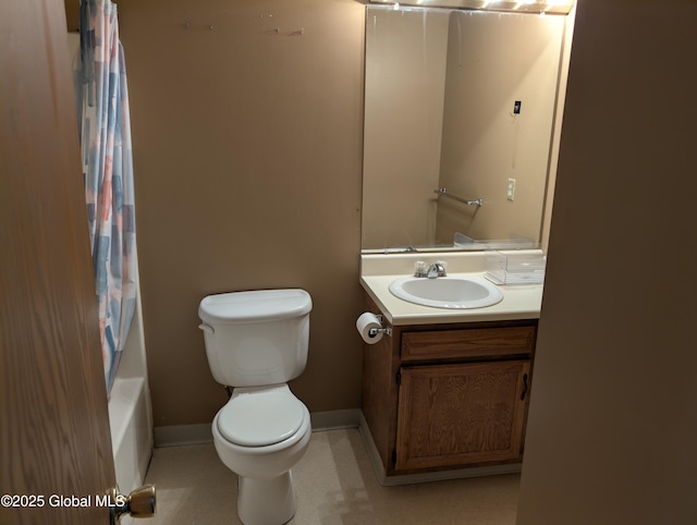 2714 Magnolia St, Endicott, NY 13760 - bathroom with toilet, vanity, shower / bath combination with curtain, and baseboards