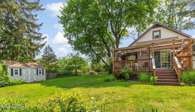 92 Fiddlers Ln, Colonie, NY 12110 - view of yard featuring a deck and an outdoor structure