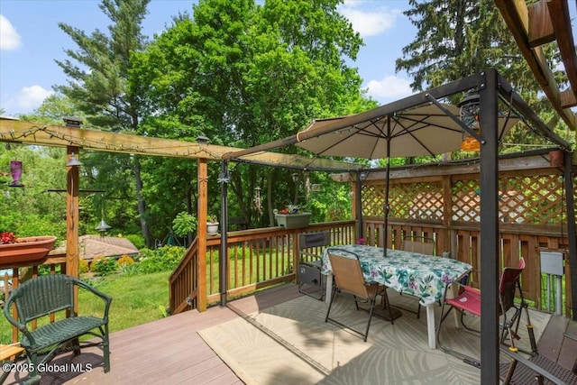 92 Fiddlers Ln, Colonie, NY 12110 - wooden terrace featuring outdoor dining space
