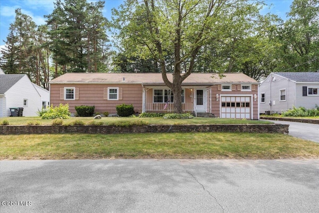 304 Howell St, Rotterdam, NY 12303 - photo 1