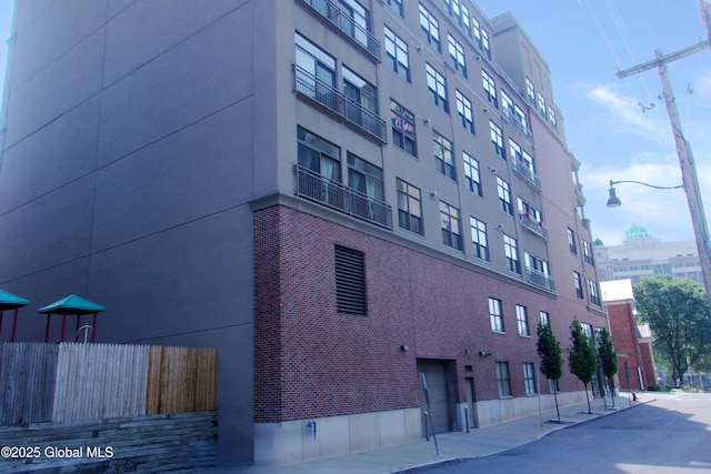 17 Chapel St Unit 303, Albany, NY 12210 - photo 2