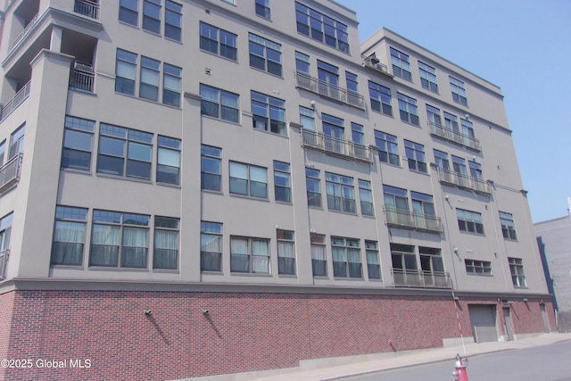 17 Chapel St Unit 303, Albany, NY 12210 - photo 7