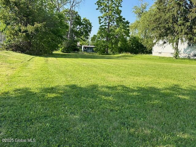 79 Main St, Ravena, NY 12143