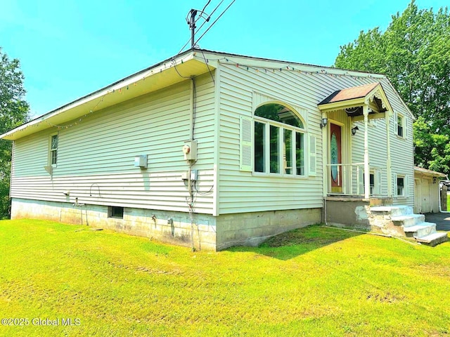 6770 Obrien Rd, Rome, NY 13440 - view of side of property featuring a lawn