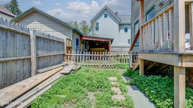 16 Caroline St, Amsterdam, NY 12010 - view of fenced backyard