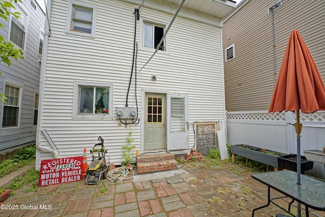 98 Hudson Ave, Cohoes, NY 12047 - photo 22