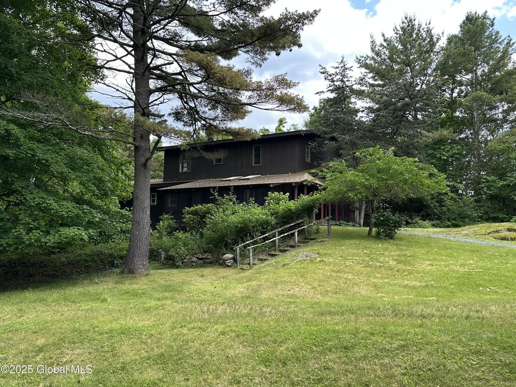 1037 Ledge Hill Rd, Westport, NY 12993 - photo 1