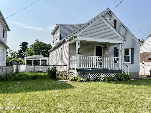 2803 Wellington Ave, Rotterdam, NY 12306 - view of front facade with a porch