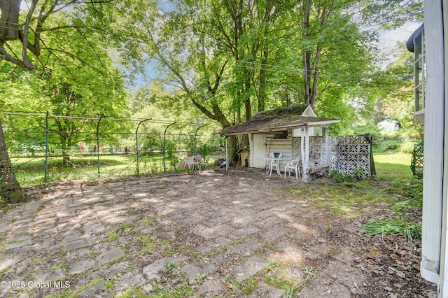 55 Crescent Ave, Amsterdam, NY 12010 - view of yard
