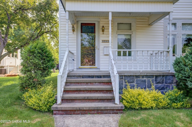510 S William St, Johnstown, NY 12095 - entrance to property featuring covered porch