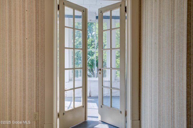 510 S William St, Johnstown, NY 12095 - view of doorway