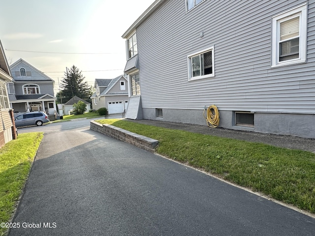 13 Hawk St, Amsterdam, NY 12010 - view of side of property with a residential view